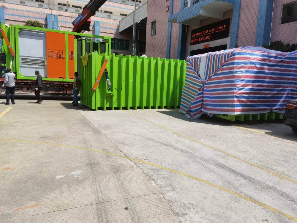 處理量6噸，標(biāo)準(zhǔn)12卡板高端果蔬真空預(yù)冷機(jī)，繼續(xù)發(fā)貨到山東蔬菜基地，目前山東是我國(guó)最大的上海青蔬菜基地，我司果蔬真空預(yù)冷機(jī)在該市場(chǎng)占有率高達(dá)90%以上！