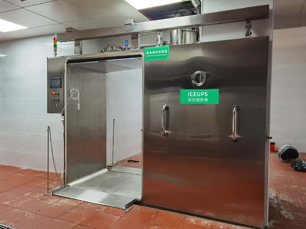 深圳愛斯奧高端熟食快速冷卻機(jī)，湖北大型食品公司預(yù)制菜項(xiàng)目，安裝調(diào)試完成，即將投入使用，96度以上高溫熟食冷卻到常溫幾分鐘內(nèi)完成，快速跳躍細(xì)菌繁殖溫度，完全避免二次污染，熟食保持原有口味，營(yíng)養(yǎng)成分不丟失。