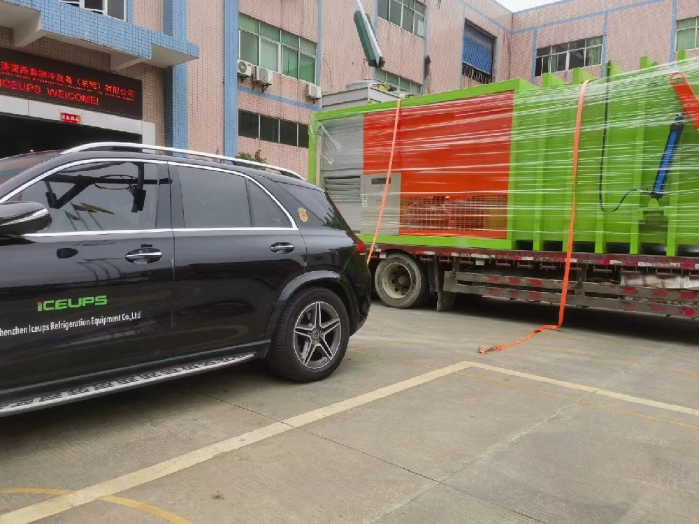 深圳愛斯奧高端果蔬真空預(yù)冷機(jī)，云南客戶量身定制，三臺(tái)處理量?jī)蓢?，四?biāo)準(zhǔn)卡板設(shè)備同時(shí)出貨！