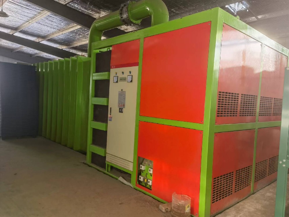 五一假期，別人都堵在路上，塞在景點(diǎn)，我們卻堵在車間，宅在辦公室。處理量12卡板大家伙持續(xù)發(fā)貨中，，，新鮮蔬菜即將大量上市，我們的真空預(yù)冷機(jī)陸續(xù)發(fā)往全國(guó)各大蔬菜基地，感謝客戶對(duì)愛斯奧高端品牌的支持與厚愛！